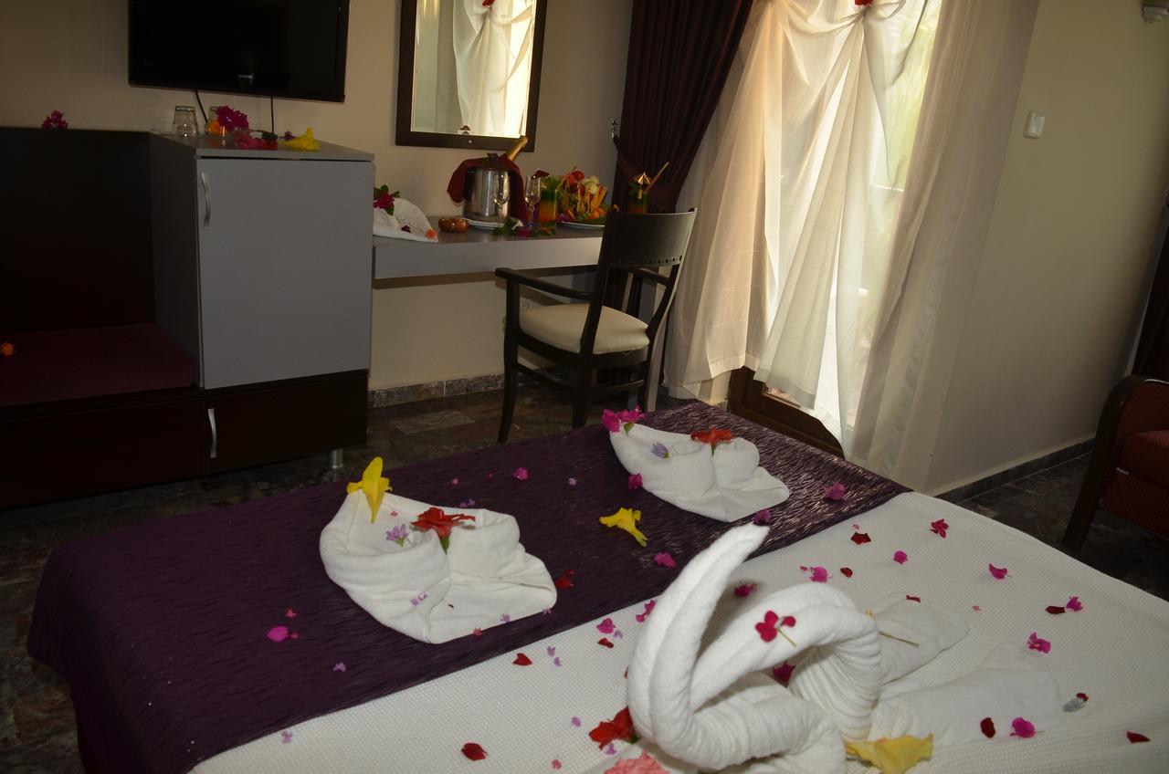 Club Akman Beach Çamyuva Rom bilde